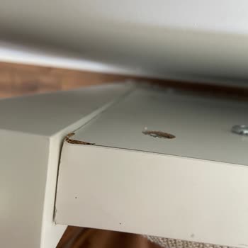 Kelebek Mobilya’da Defolu Baza Ve Şifonyer İçin Değişim Ve Ücret İadesi Talebi