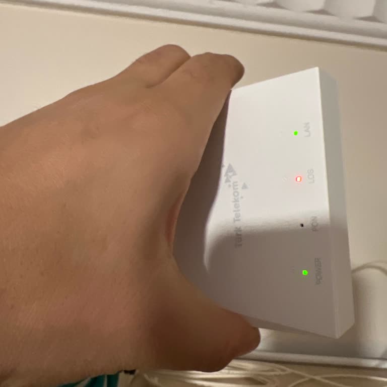 TurkNet'ten 1000 Mbps Fiber İnternet Hızının Gerçekleşmemesi Ve Sürekli Kesintiler