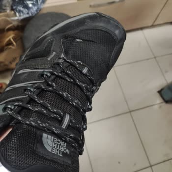 Altı Ayda The North Face Outdoor Ayakkabının Üst Yüzeyi Yırtıldı, Firma Kullanıcı Hatası Dedi