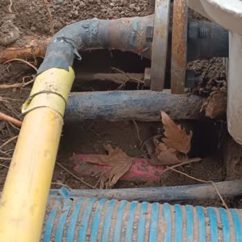 Elektrik Hattı Üzerine Kurulan Gaz Kutusu Güvenlik Tehlikesi Ve Ailemin 10 Günlük Mağduriyeti