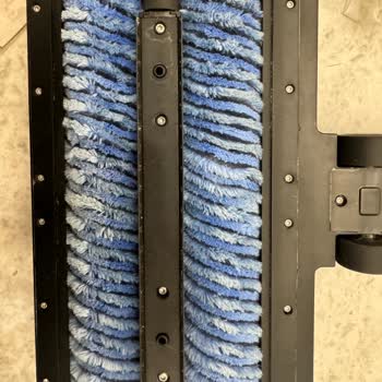 Kirli Fırça Ve Yetersiz Servis Şikayetim