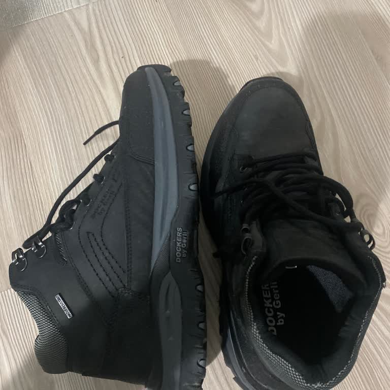 Dockers Botta Su Geçirmezlik Sorunu Ve Şeffaf Olmayan Mağaza İncelemesi