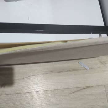 Uğurlu Çeyiz Mağazasındaki Baza Ve Yatakların Aşınması Ve İade Talebi