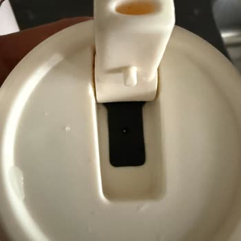 Stanley Su Matarası Çekim Sorunu Ve Yetkisiz Satıcı Nedeniyle Garanti Reddi