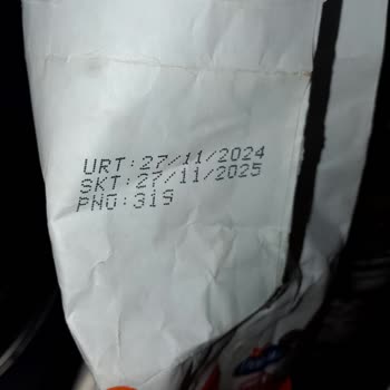 Şok Market’te Satılan İrmik İçinde Kurtlar