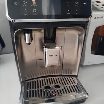 Philips Espresso Makinesinde Doluluk Uyarısı Hatası Ve Servis Desteği Eksik