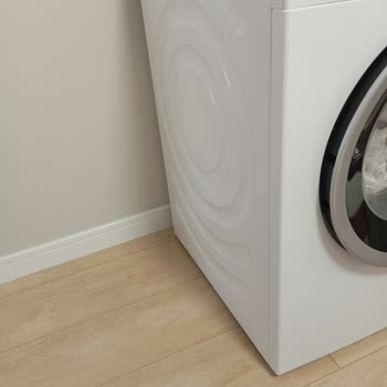 Garantili Çamaşır Makinesinin Yan Kapak Boya Kabarması İçin Haksız Ücret Talebi