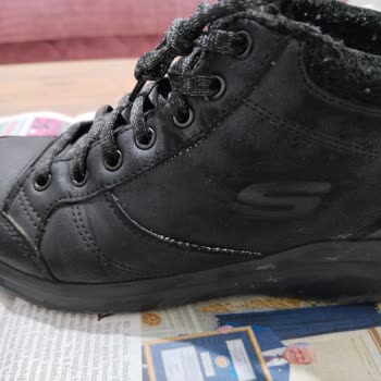 Skechers Ayakkabısında Kısa Sürede Dikiş Atması Ve Deformasyon, Değişim Ve İade Talebi