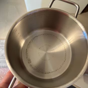 Korkmaz Tencere Paslandı