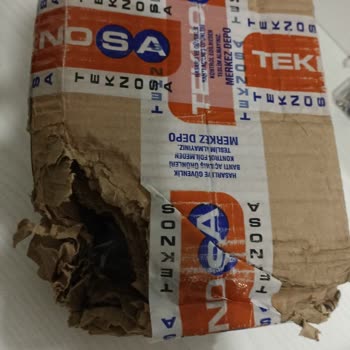 Kargo Gecikmesi Ve Kapıya Bırakılan Hasarlı Teslimat