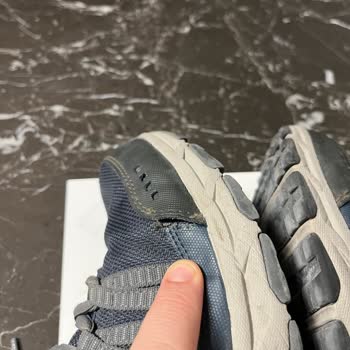 Skechers Dikiş Sorunu Nedeniyle Üç Ay İçinde Kırılan Ayakkabıya İade Ve Değişim Reddi