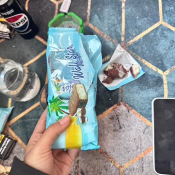 Waff Star Çikolatasında Plastik Poşet Parçası Tespiti Ve BİM’den Açıklama Talebi