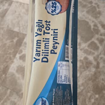 Aknaz Tost Peyniri Lezzetsiz, Çocuklar Yerken İğrendiler