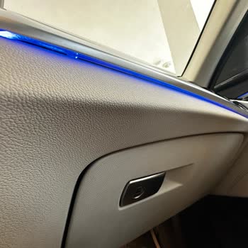 BMW 520i Ambiyans Işıkları Parlaklık Kaybı Ve Ücretsiz Değişim Talebi