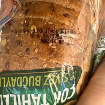 UNO Premium Çok Tahıllı Ekmeğinde Küflü Ürün Sorunu