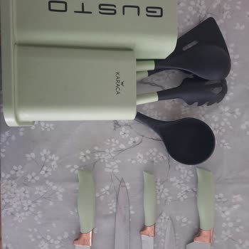 Karaca Gusto Bıçak Setinde Erken Paslanma Ve Ayıplı Ürün Şikayeti