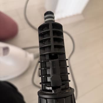 Fakir Buharlı Temizleyicinin Aparatları Eridi, Ücretsiz Onarım Ve Değişim Talebi