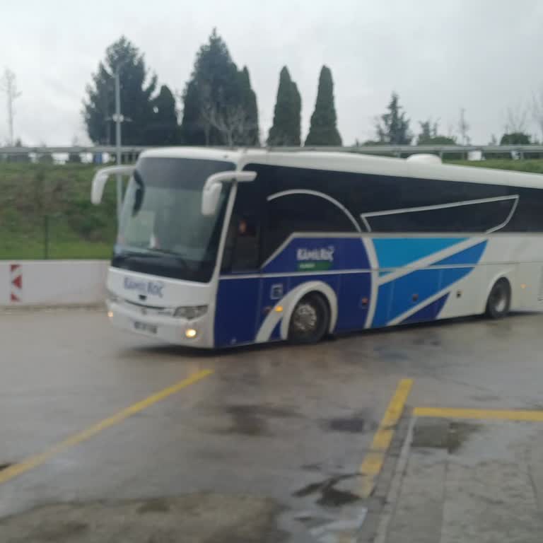 Kamil Koç Arızalı ve Yatık Otobüs Nedeniyle Seyahatten Vazgeçtim, Ücret İadesi Talep Ediyorum