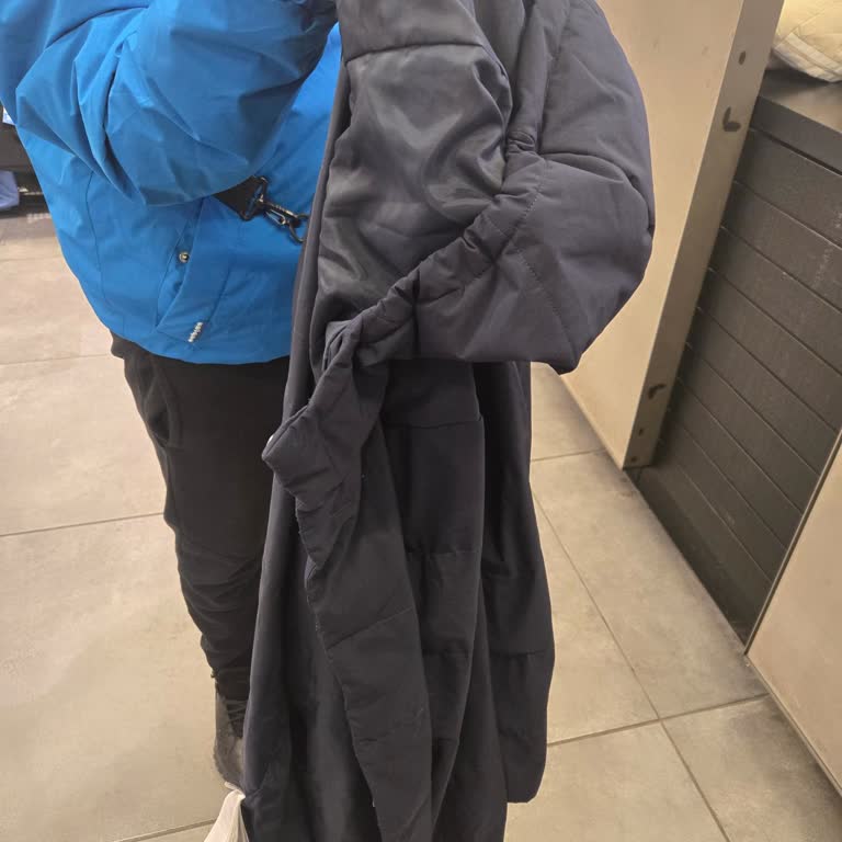 Kışlık Montu Talimatına Uygun Yıkadım, Tüyler Sönmüş, Değişim Veya İade Talebim