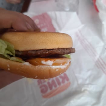 Burger King Siparişinde Küçük Porsiyon Ve Yanıltıcı Görseller