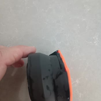 Karaca Termosunun Kapağı Kırıldı, Yedek Kapak Satışı Olmadığı İçin Şikayet