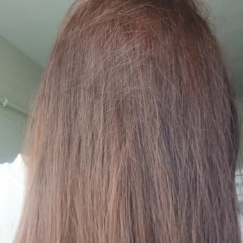 Ambalajdaki Yanıltıcı Renk Skalası: Saç Boyası Kestane Bakır Tonu