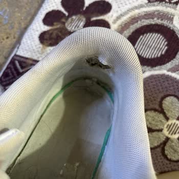 Kalitesiz Puma Sneaker İç Astar Yırtılması: Değişim Ve İade Talebi