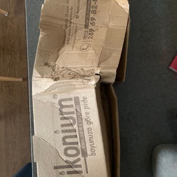 Teslimat Gecikmesi Ve Donmuş Yemek İçin Tam İade Talebi