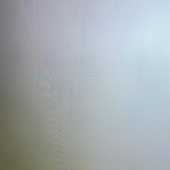 TCL Televizyon Ekranın Farklı Bölgelerinde Siyah Şeritler Oluşmaya Başladı