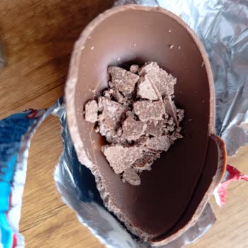 Şölen Ozmo Yumurta Bozulmuş Renk Ve Kum Benzeri Doku