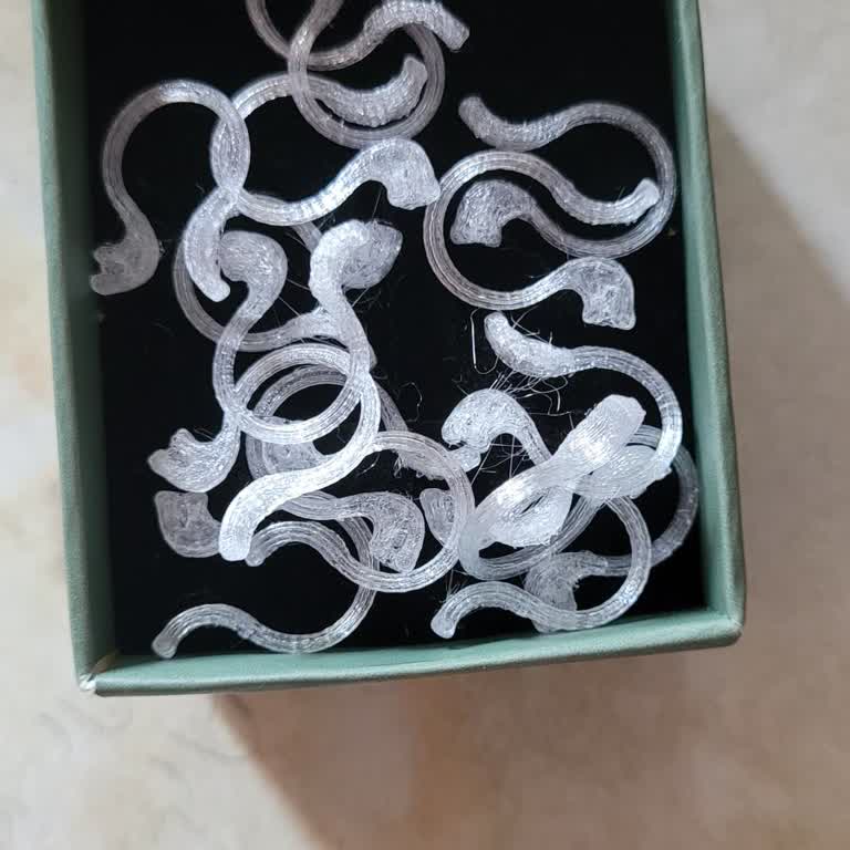 Yanıltıcı Reklamda Satılan Kalitesiz Kulak Klipsi Şikayeti