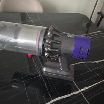 Dyson V10 Batarya Sorunu Ve Değişim Talebi