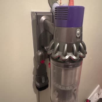Dyson V10 Batarya Sorunu Ve Değişim Talebi
