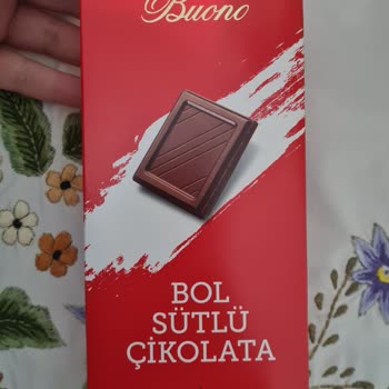 BİM’deki Buono Çikolatasında Baloncuk Ve Beyaz Lekeler Nedeniyle Güven Kaybı Ve İade Talebi