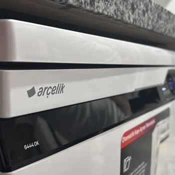 Yoğun Plastik Kokusu Ve Asimetrik Tasarım Nedeniyle Bulaşık Makinesinin Değiştirilmesi Talebi