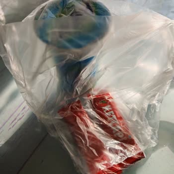 Çocuk Menüsündeki Boyama Kitabı Yerine Ketçap Verilmesi Ve Ücret İstemi