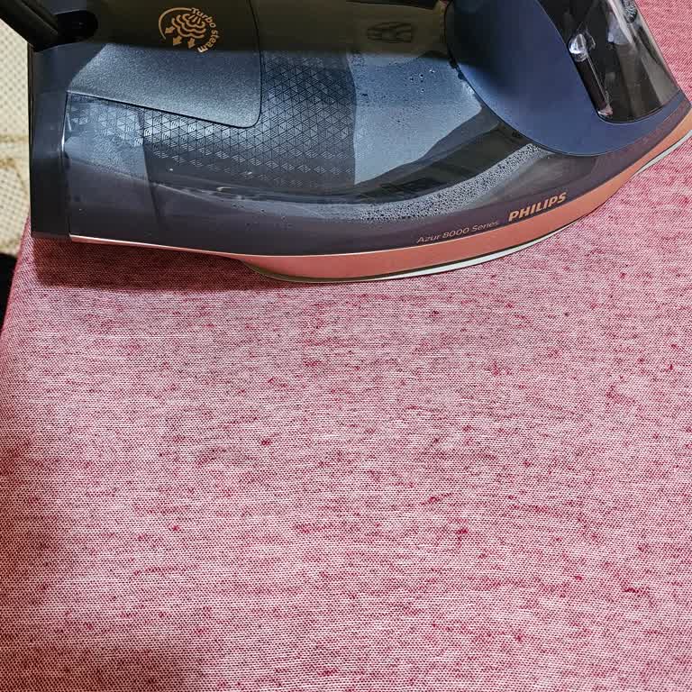 Media Markt'tan Aldığım Philips Ütü Su Damlatıyor, İlk Günden Kullanılamaz