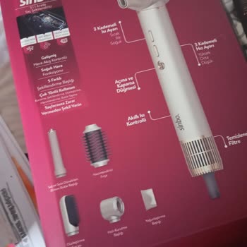 Sinbo Saç Şekillendirici Patladı Ve Yanık Kokusu Çıktı