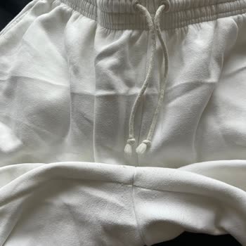 Nike Eşofmanlarda Hızlı Deformasyon Ve Renk Solması, Mağaza Şablon İade Reddediyor