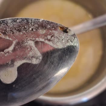 Carrefour’da Satın Alınan İşkembe Ürününde Böcek Bulundu: Hijyen İhlali