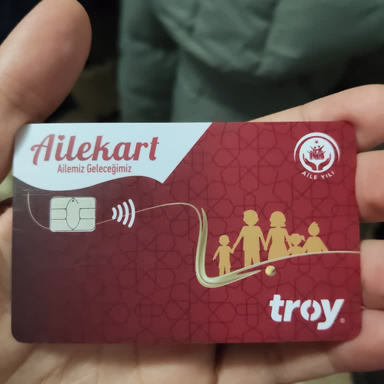 Aile Yardım Kartı Ödemelerinin Dört Ay Kesintisi Ve Şubeye Ulaşamama