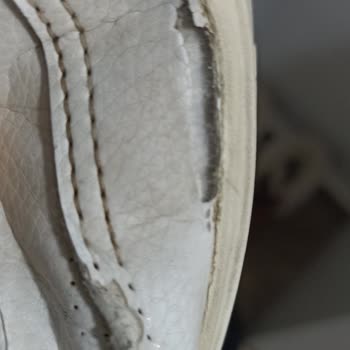 Garanti Kapsamındaki Ayakkabının Kısa Sürede Yırtılması Ve Değişim Talebinin Reddedilmesi