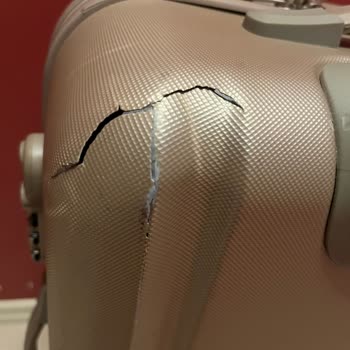 Pegasus Uçuşunda Hasarlı Valiz İçin Yetersiz Tazminat Teklifi