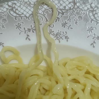 İndomie Noodle’da Kıl Bulunması Ve Sağlık Endişesi