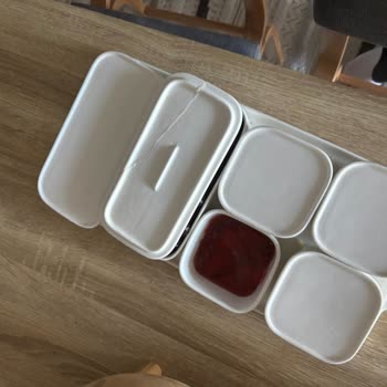 Acar Home’dan Kırılan Kapakların Gönderilmemesi Ve İletişimsizlik