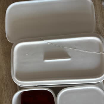 Acar Home’dan Kırılan Kapakların Gönderilmemesi Ve İletişimsizlik