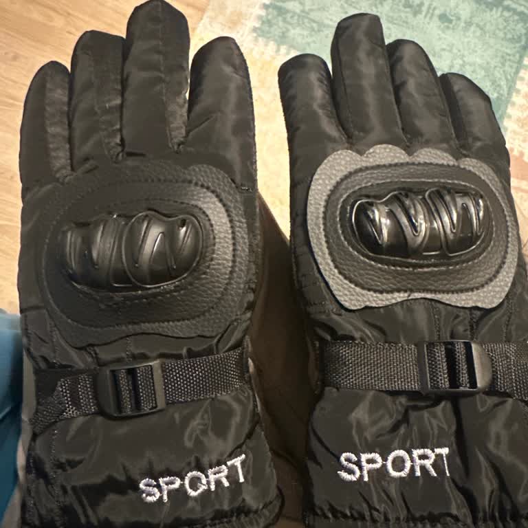 Yanıltıcı Ürün Görselleri Ve Su Geçirmezlik Özelliğinin Gerçekleşmemesi