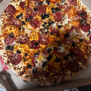 Domino’s Ortabayır Şubesinde XL Pizza Peynir Miktarı Yetersiz