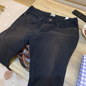 Pantolonlardaki Ön Bölüm Renk Ağarması Kullanıcı Hatası İddiasına Karşı Şikayet