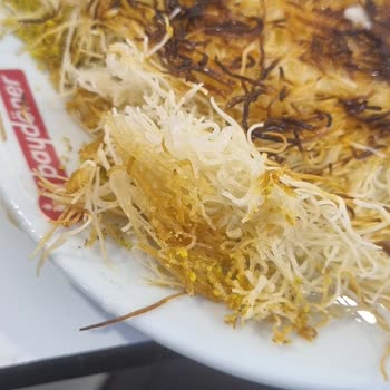 Yanık Ve Kuru Künefeler İçin Ücret İadesi Talebi